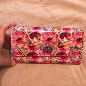 RFID protected women’s floral wallet. Brand new!!!